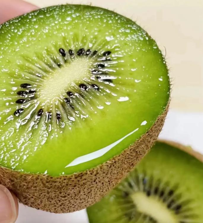 500 Kiwi Fruit Seeds – Year-Round Planting, Non-GMO, Easy to Grow, Sweet & Tangy Flavor, High Yield, Ideal for Home Gardens & Containers.-KPL